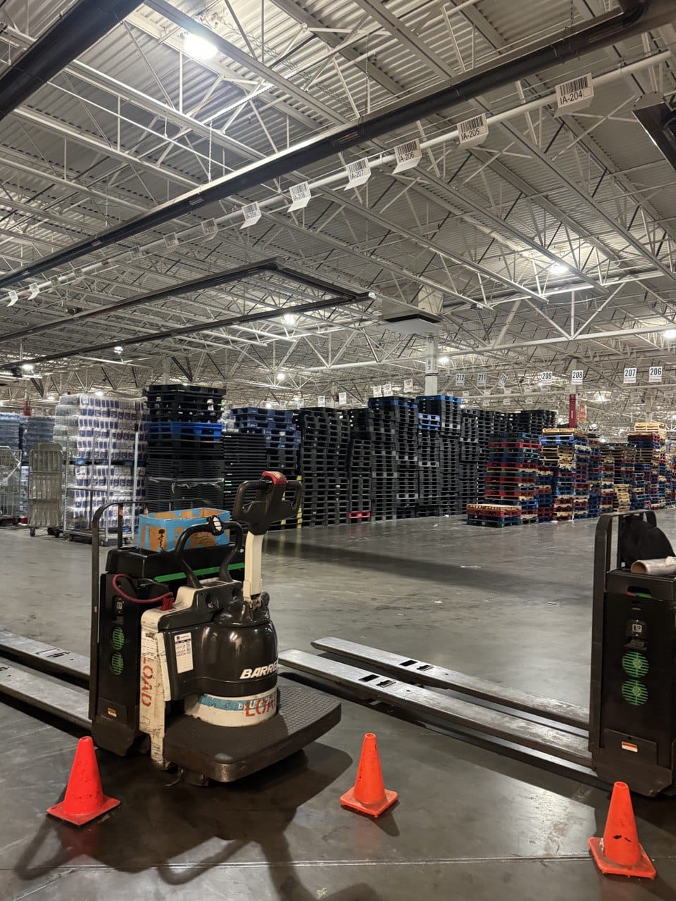 WhatsApp Image 2025-10-25 at 23.42.30_63237673